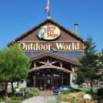 BassProShop_0015 (October 15, 2011)